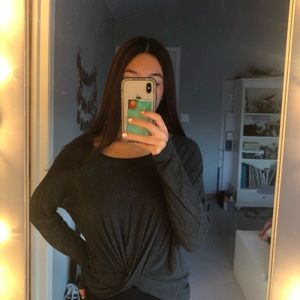 Front Twist Grey Longsleeve